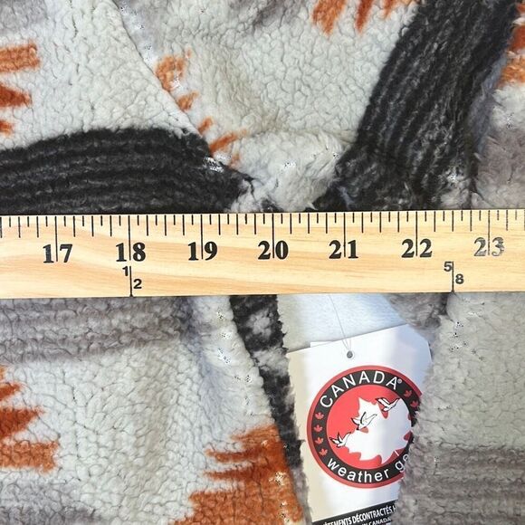 Canada Weather Gear Women's Full Zip Aztec Printed Sherpa‎ NWT women Large - Picture 2 of 8